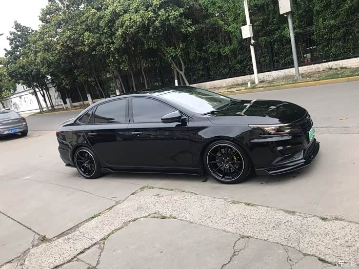 【图】黑武士又来了_荣威i6/ei6论坛_汽车之家论坛