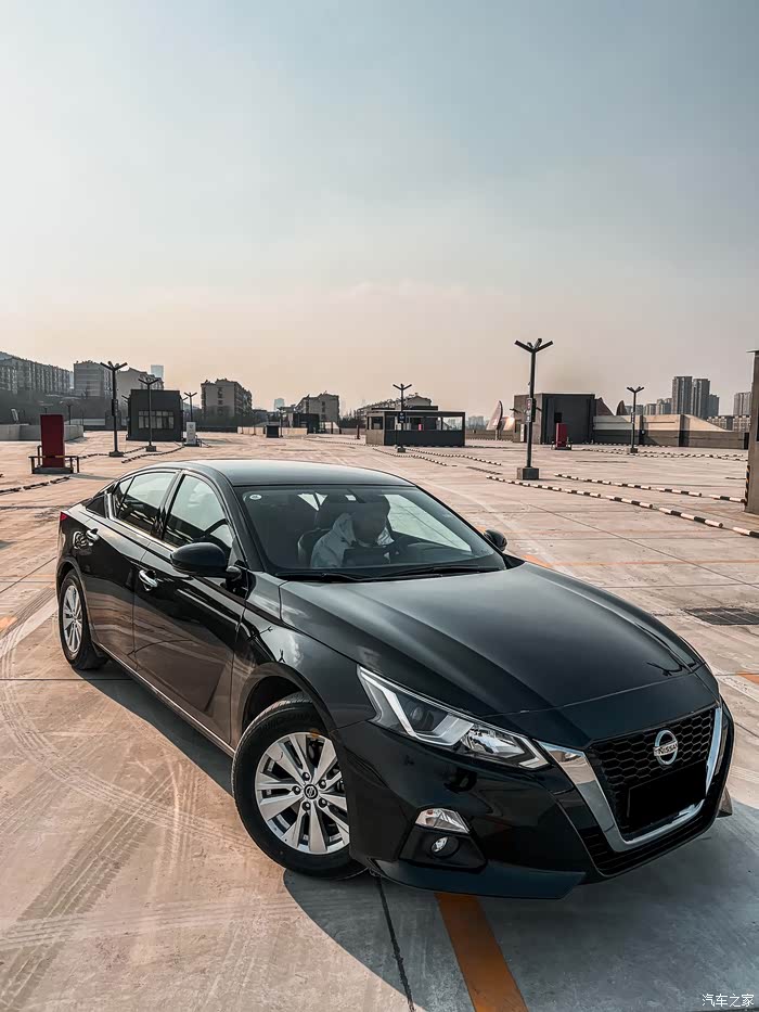 买车啥难事都说日系车省油日产天籁油耗测试曝光