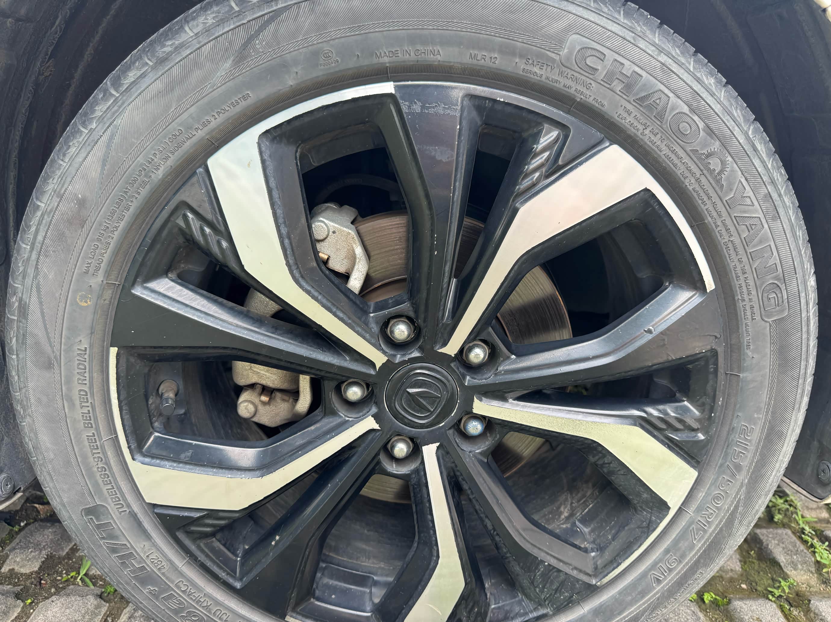 2021款逸动plus的17寸轮毂