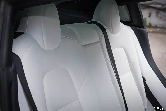 特斯拉model3改装升级白天鹅座椅内饰