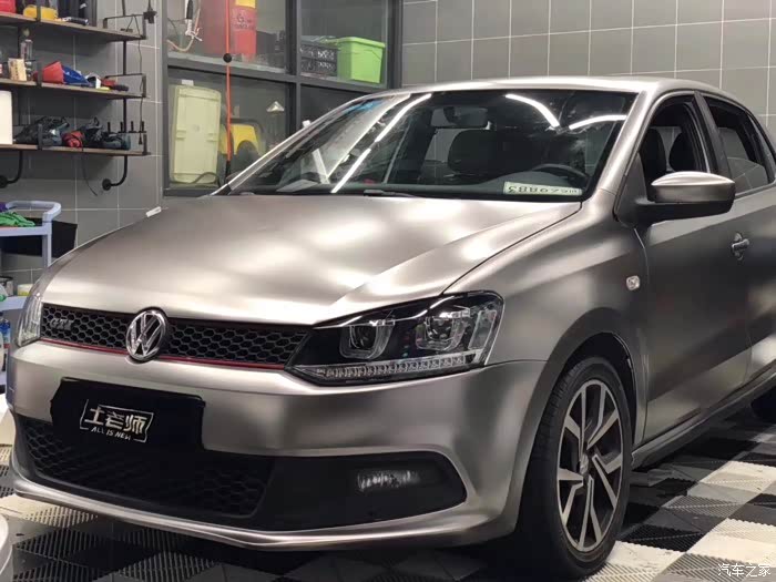 重庆大众polo电光钛灰改色膜