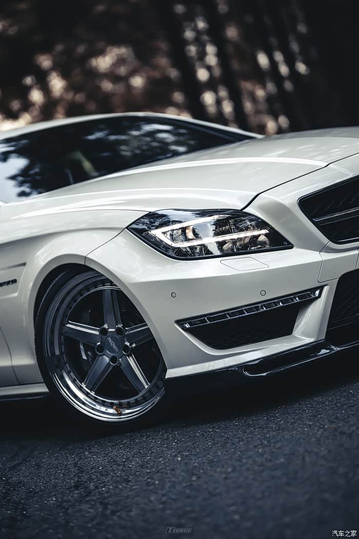 改装车摄影大片之奔驰amgcls63