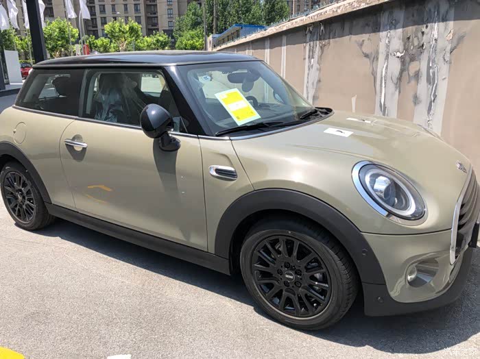 【图】坛里有哪位小哥哥小姐姐提了18款碧玉灰的吗_mini论坛_汽车之家