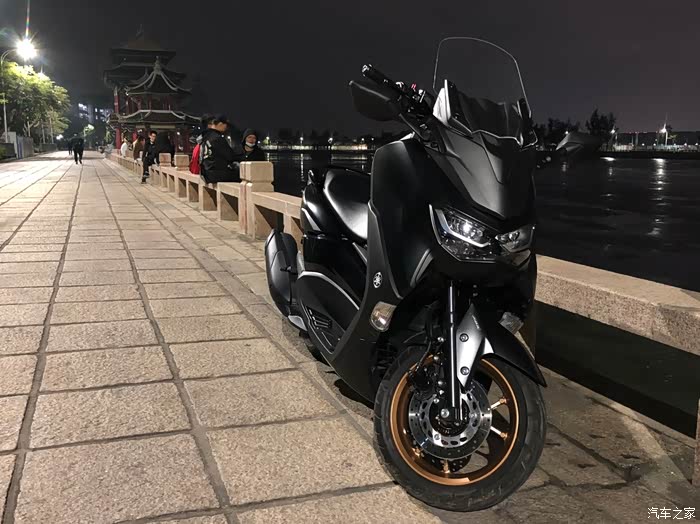 雅马哈nmax155风挡改装心得