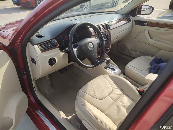 09年大众宝来16自动天窗车况好代步练手价格不