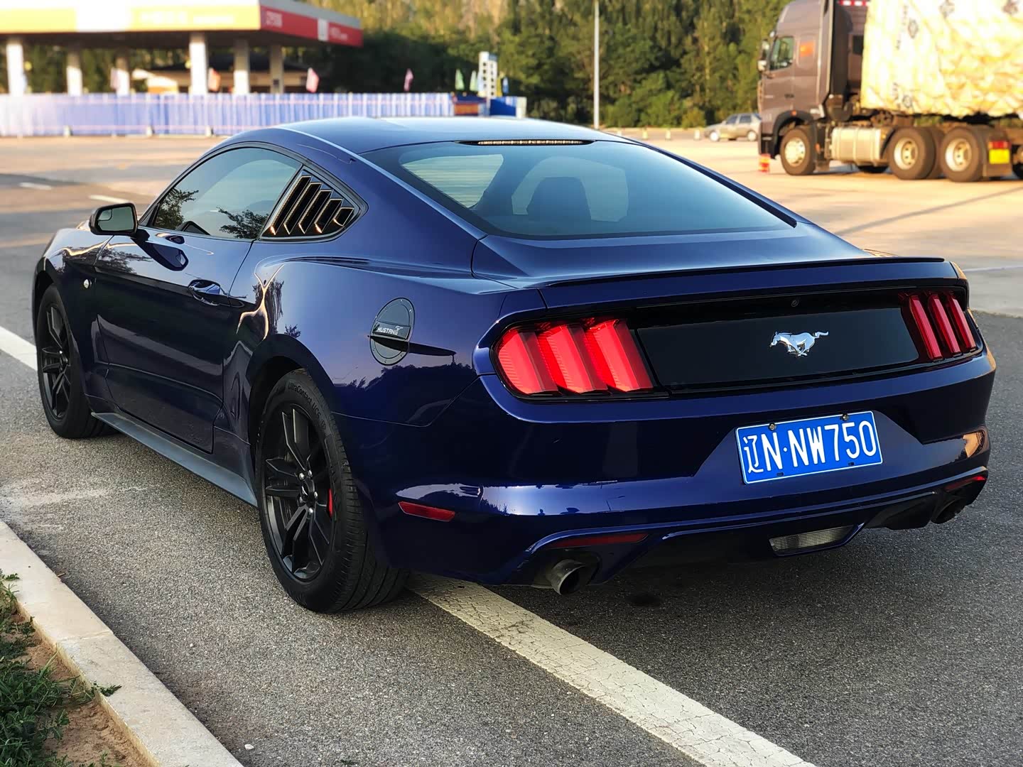 随手街拍一台福特野马._mustang mach-e(海外)论坛_手机汽车之家