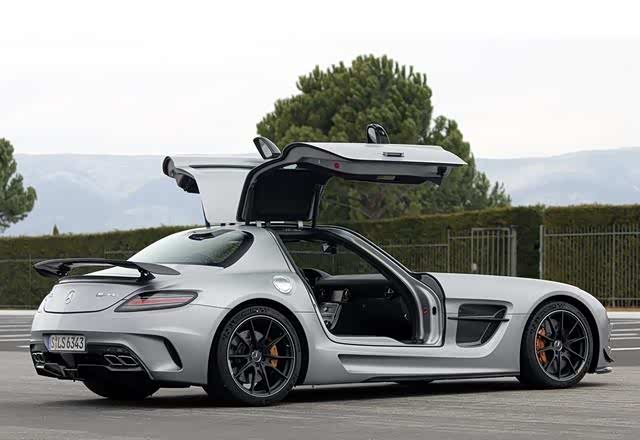 鸥翼门的绝唱,奔驰sls amg
