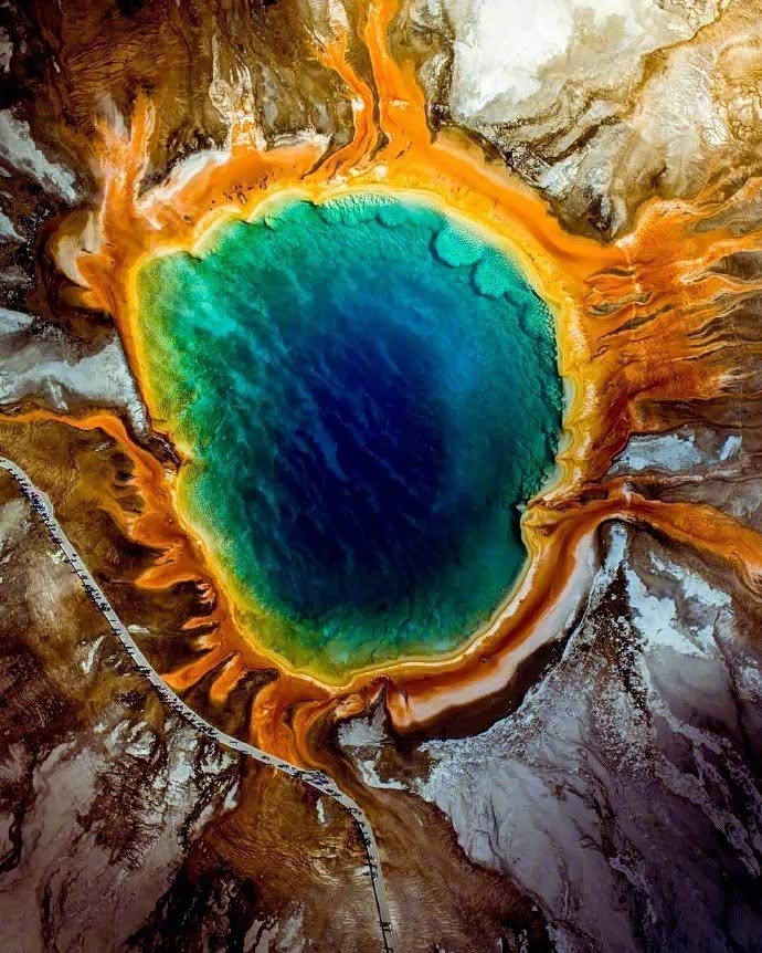 神秘的地球之眼美得让人不敢直视