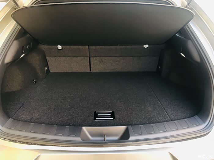 迟来的情人节礼物lexusux260h