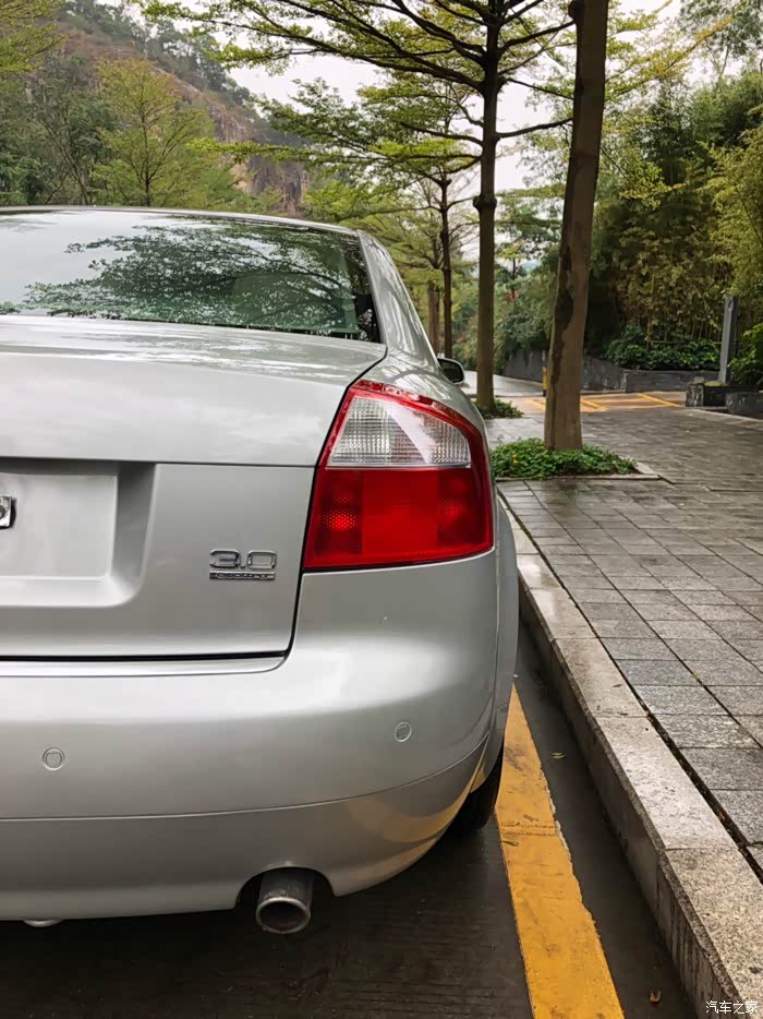 麻麻赖赖的,一点都不圆润,盘她。奥迪A4B6。