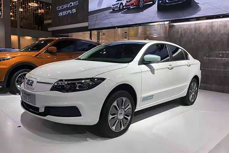 来看看观致3新能源版本吧!