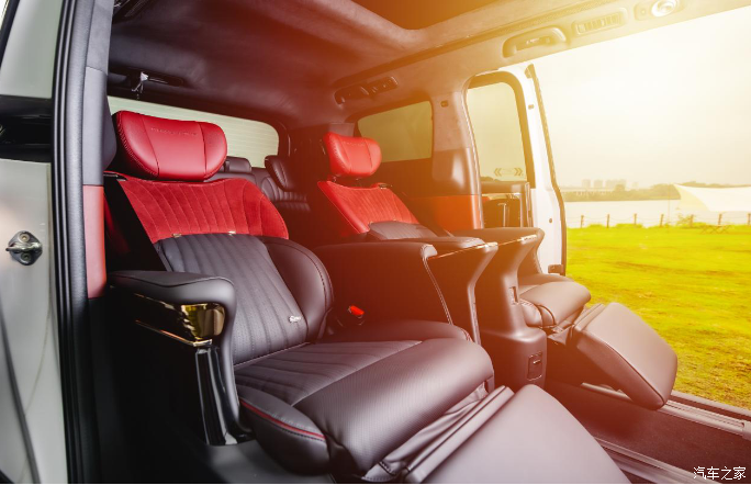 来看看传祺e9的座椅用料