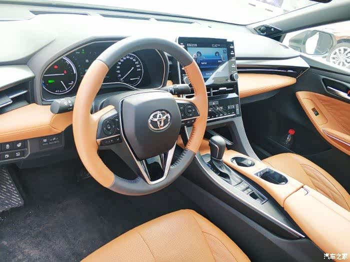 丰田亚洲龙的外观内饰颜色汇总修改后