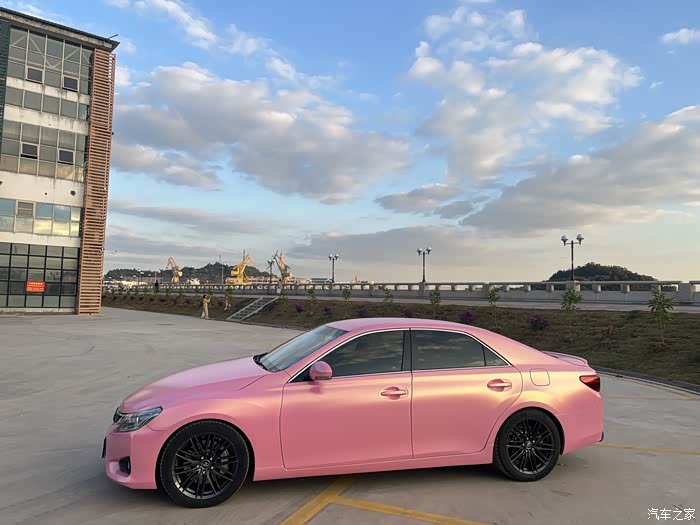 锐志改色贴膜哪种颜色更好看