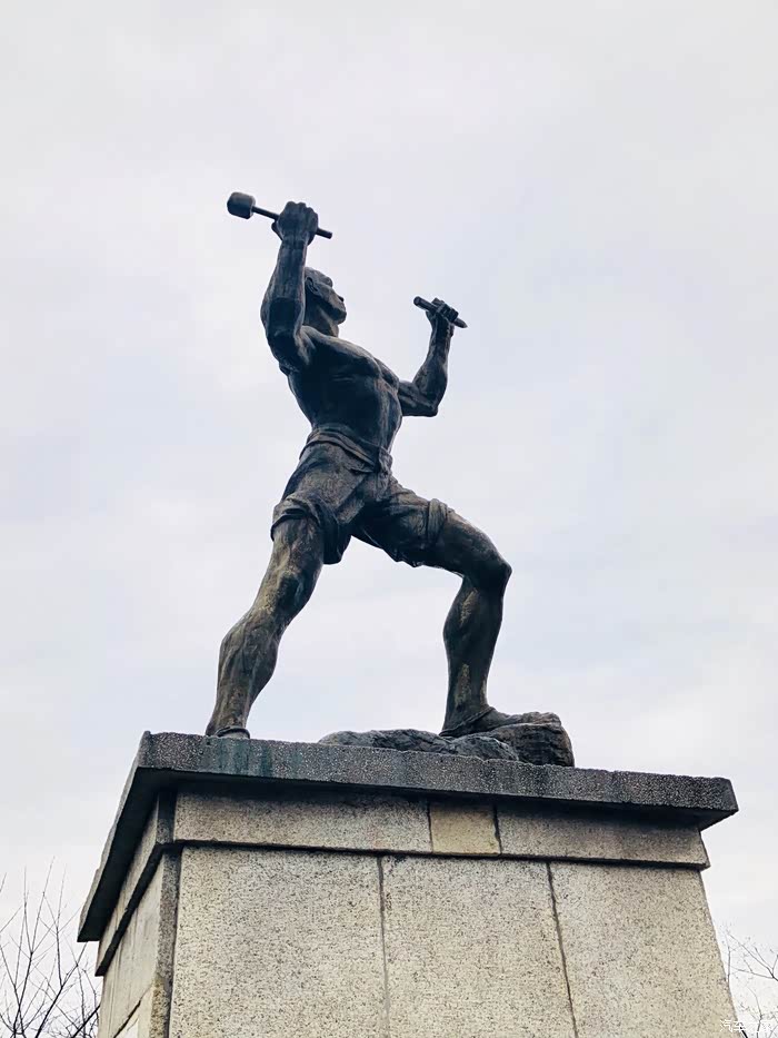 湘西之最矮寨大桥