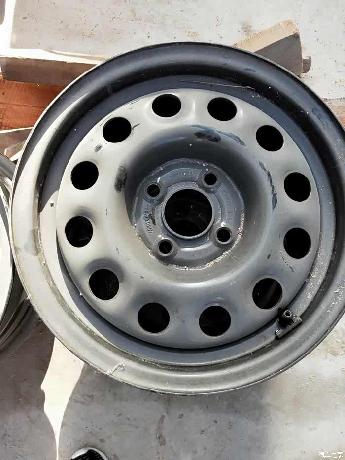 12款捷达卖了转让4个原装铁轮毂