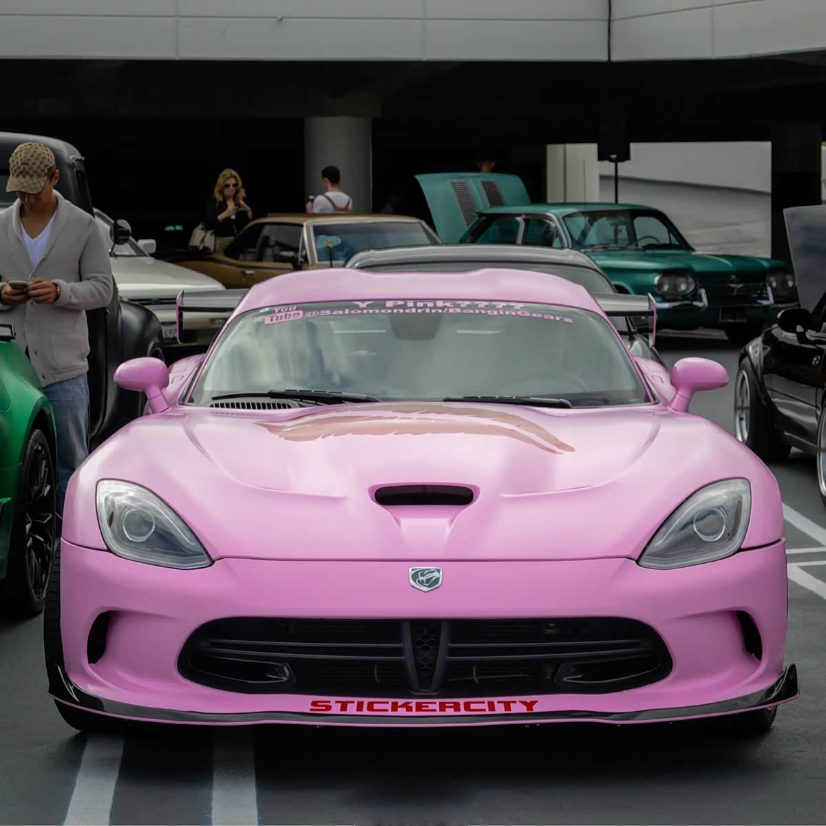 请不要叫我——羊咩咩.