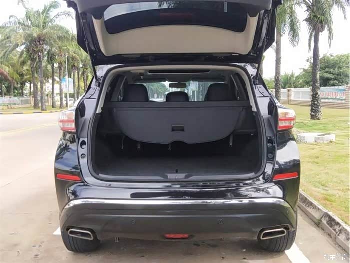 黑武士楼兰带娃溜圈的一天