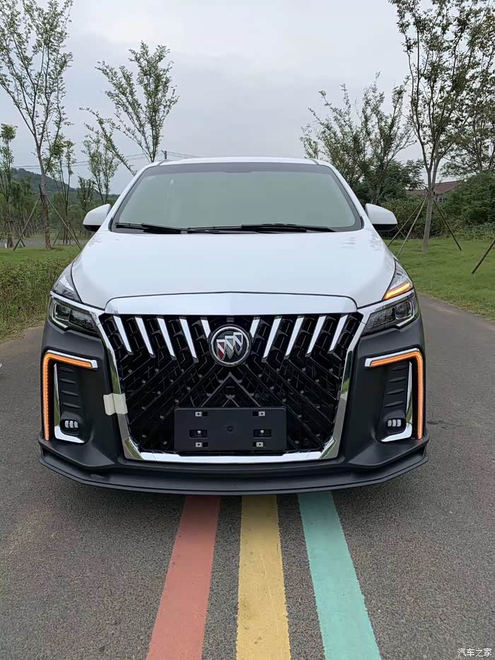 440 | 回复: 5 别克gl8论坛 请问大神652陆尊能改成和653一样的包围吗