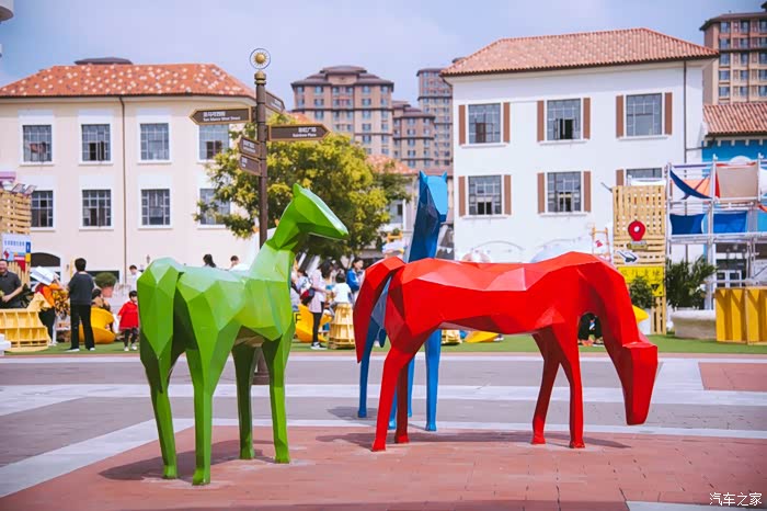 周末微旅行津城潮玩乐园颜值控小姐姐爱上cx4的真情万种