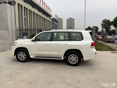 河南小伙兰德酷路泽4000天津提车