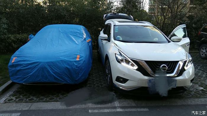 車主實拍出一臺日產樓蘭15款智尚版升級了20寸輪轂輪胎