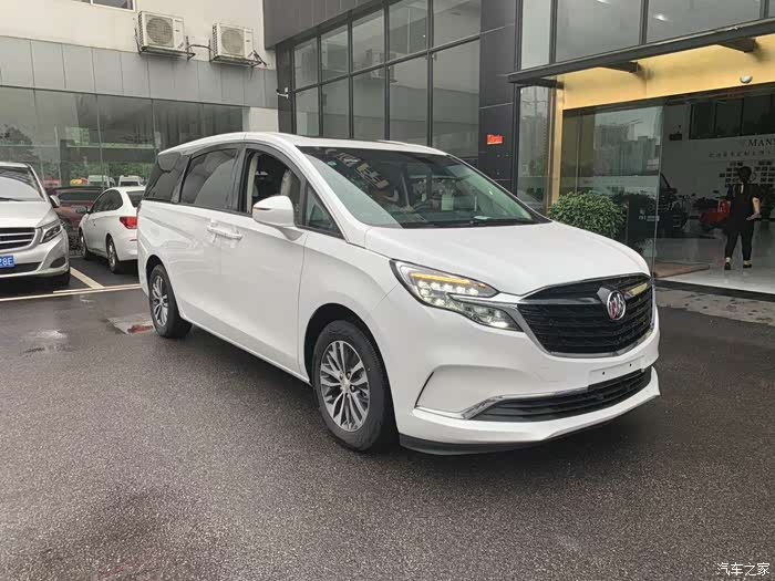 【图】gl8的2020款es陆尊到店,抢拍几张_别克gl8论坛_汽车之家论坛