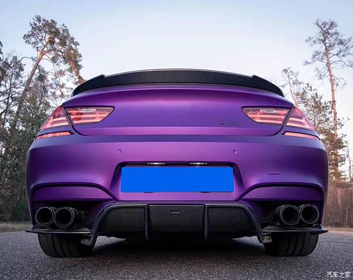 小姐姐带你一起造作宝马m6外观碳纤改装