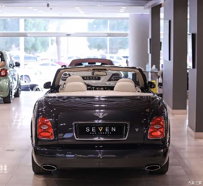 宾利雅骏t ,巨型奢华敞.