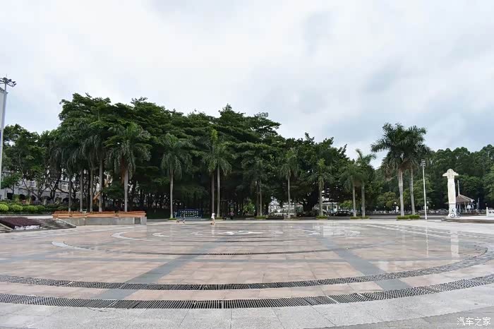 爱车作业大征集走进万江主题公园