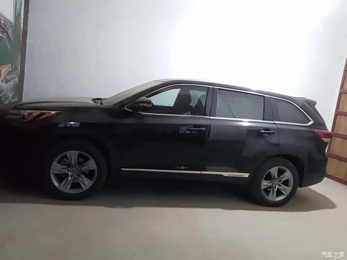 20年7月汉兰达黑色4驱豪华