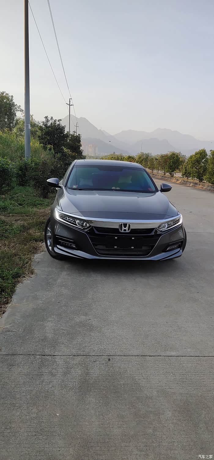 10代雅阁太空银提车