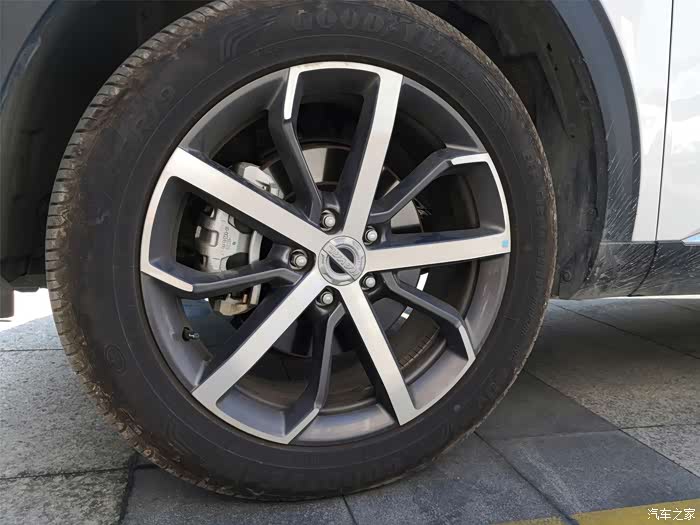 哈弗f7时尚年轻范,生活有你很精彩