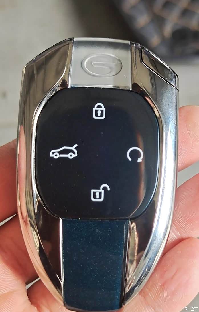 【图】第二代gs8 的车钥匙跟影豹一样一样的_传祺gs8论坛_汽车之家