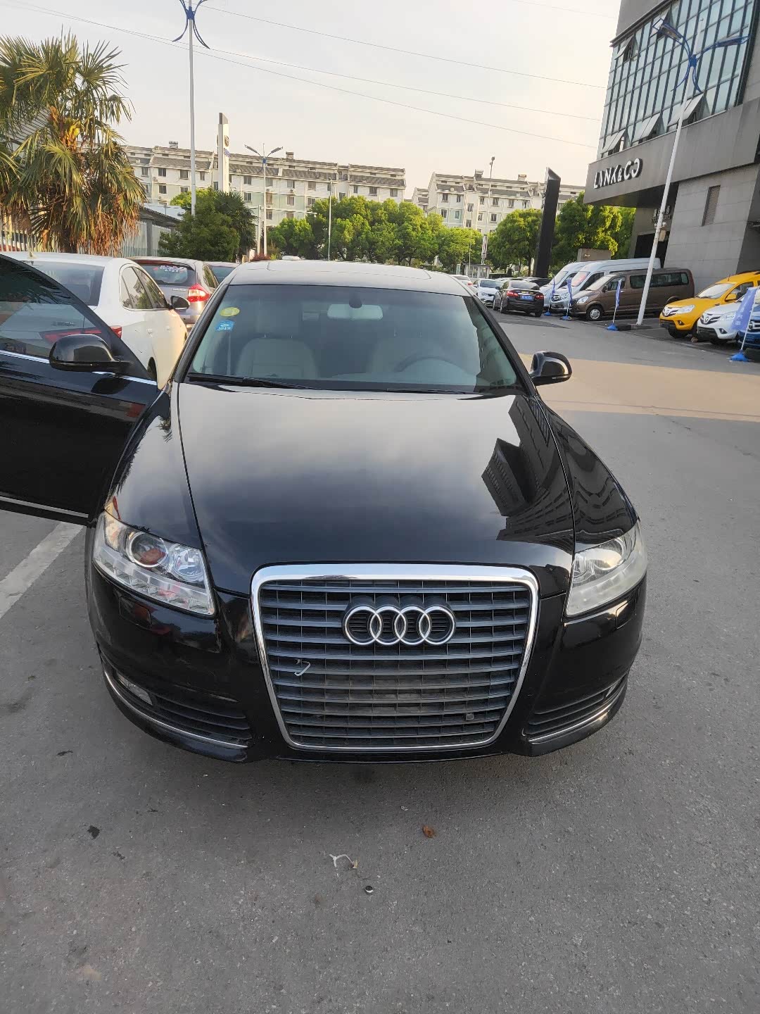 入手经典2011款奥迪a6l,2.4 v6