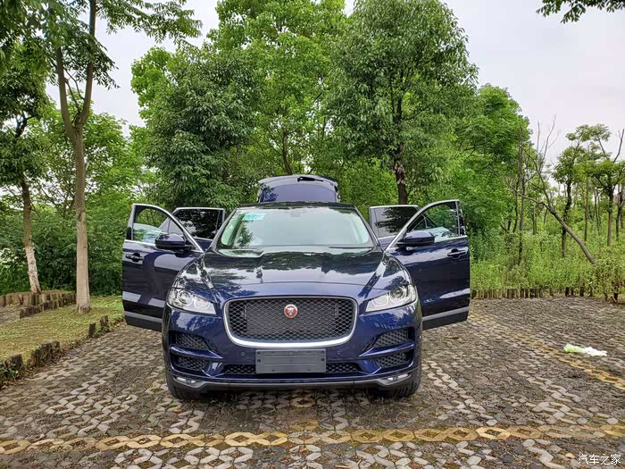 敏捷的大豹子都市四驱提车