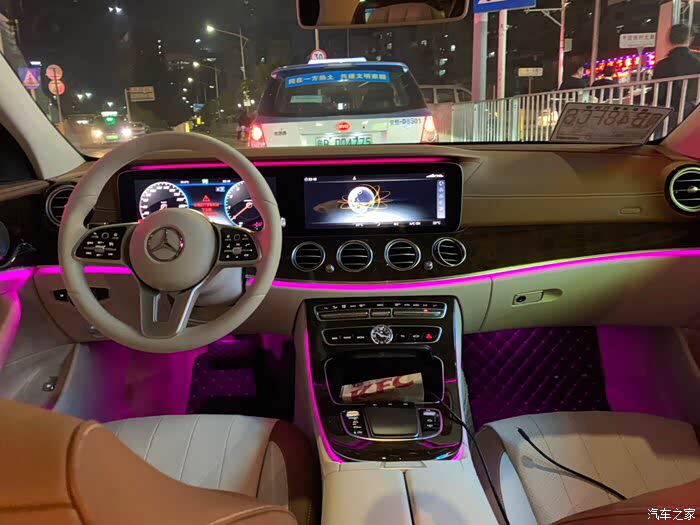 3377 | 回复: 24 奔驰e级论坛 e300立标是棕色内饰好看还是黑色内饰