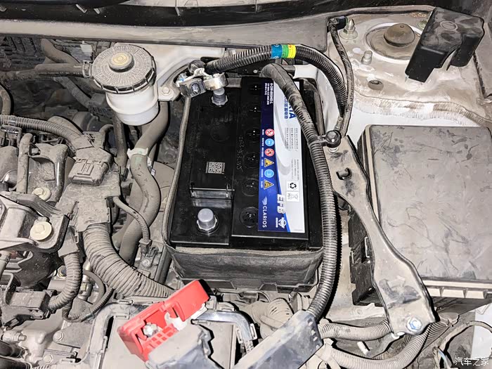 21款crv3年25万公里更换瓦尔塔电瓶