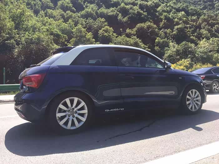 出自用12款奥迪a1双门版