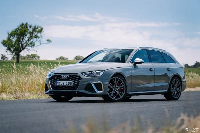 2020 奥迪s4 avant tfsi