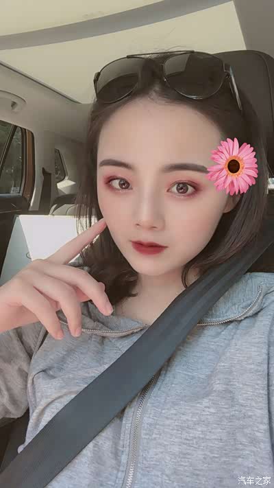 陪美女同事去莲花山求姻缘