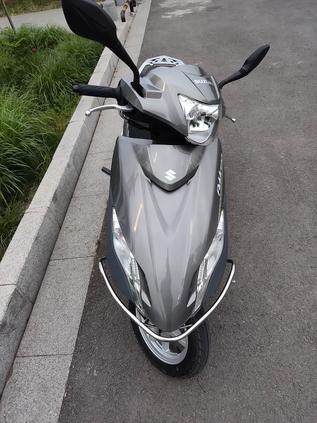 轻骑铃木uu提车了给大家分享一下