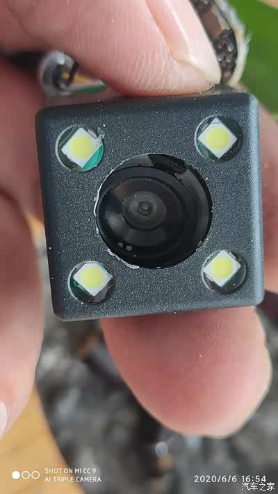 拆解一个ccd倒车摄像头!