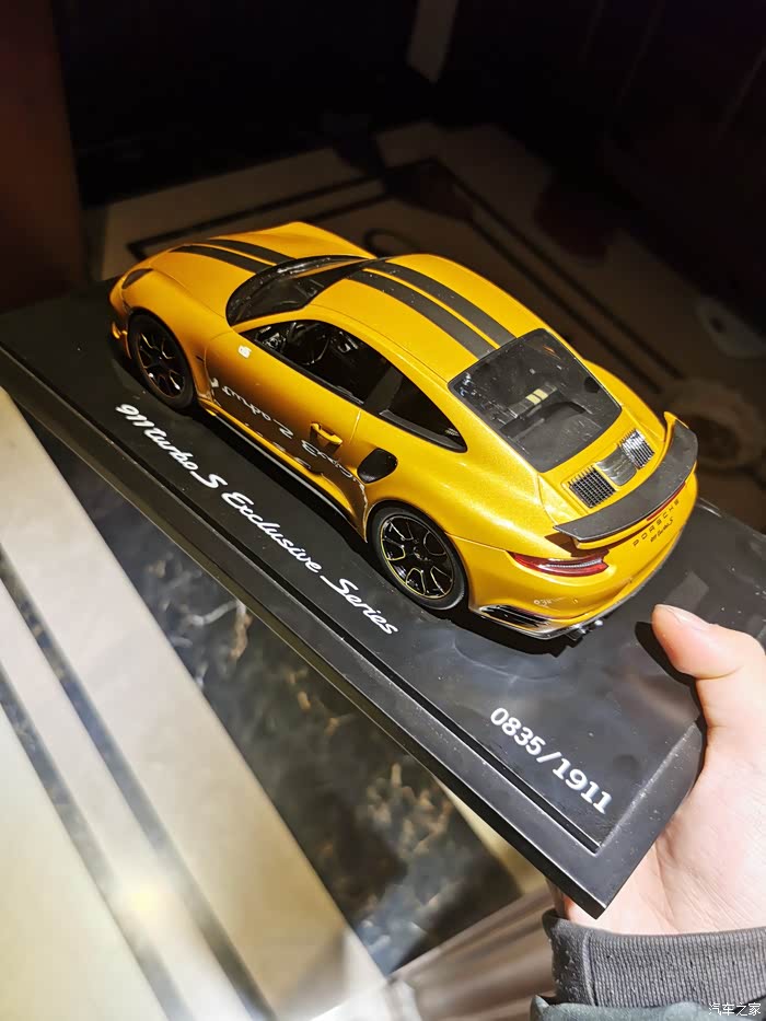 spark车模外拍分享限量版保时捷911turbos支持安版