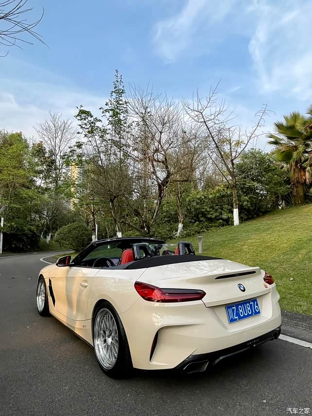 抓住青春和春天的尾巴bmw225i敞篷版