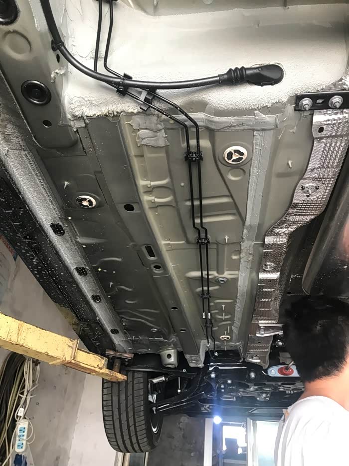 【图】今天给车做一个底盘装甲_高尔夫论坛_汽车之家论坛