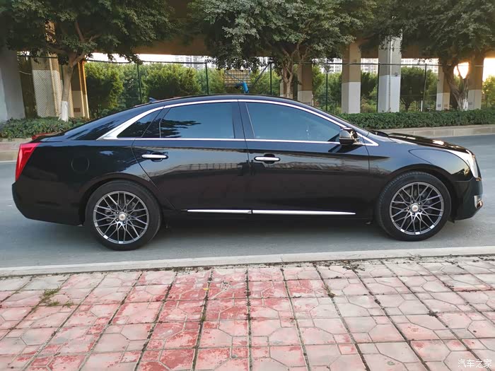 【图】19寸轮毂上车_凯迪拉克xts论坛_汽车之家论坛