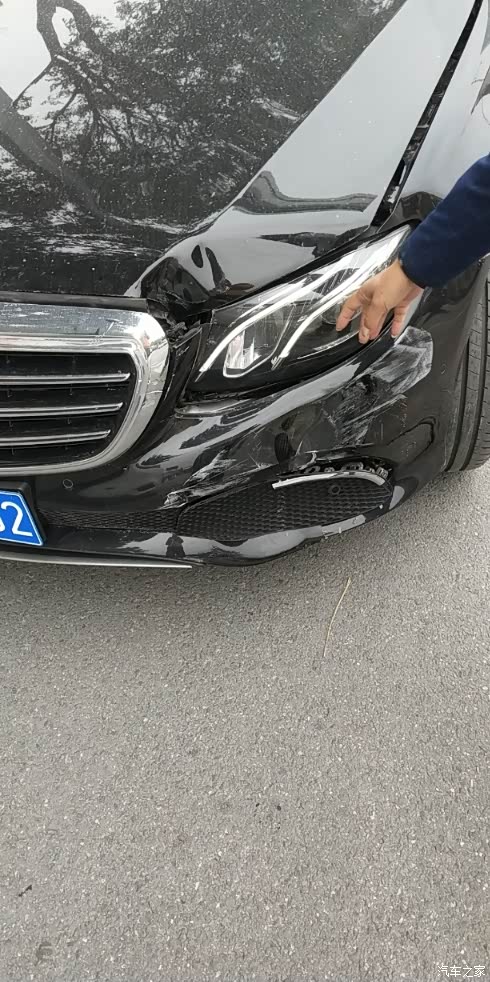 【图】809一个月首撞_奔驰e级论坛_汽车之家论坛