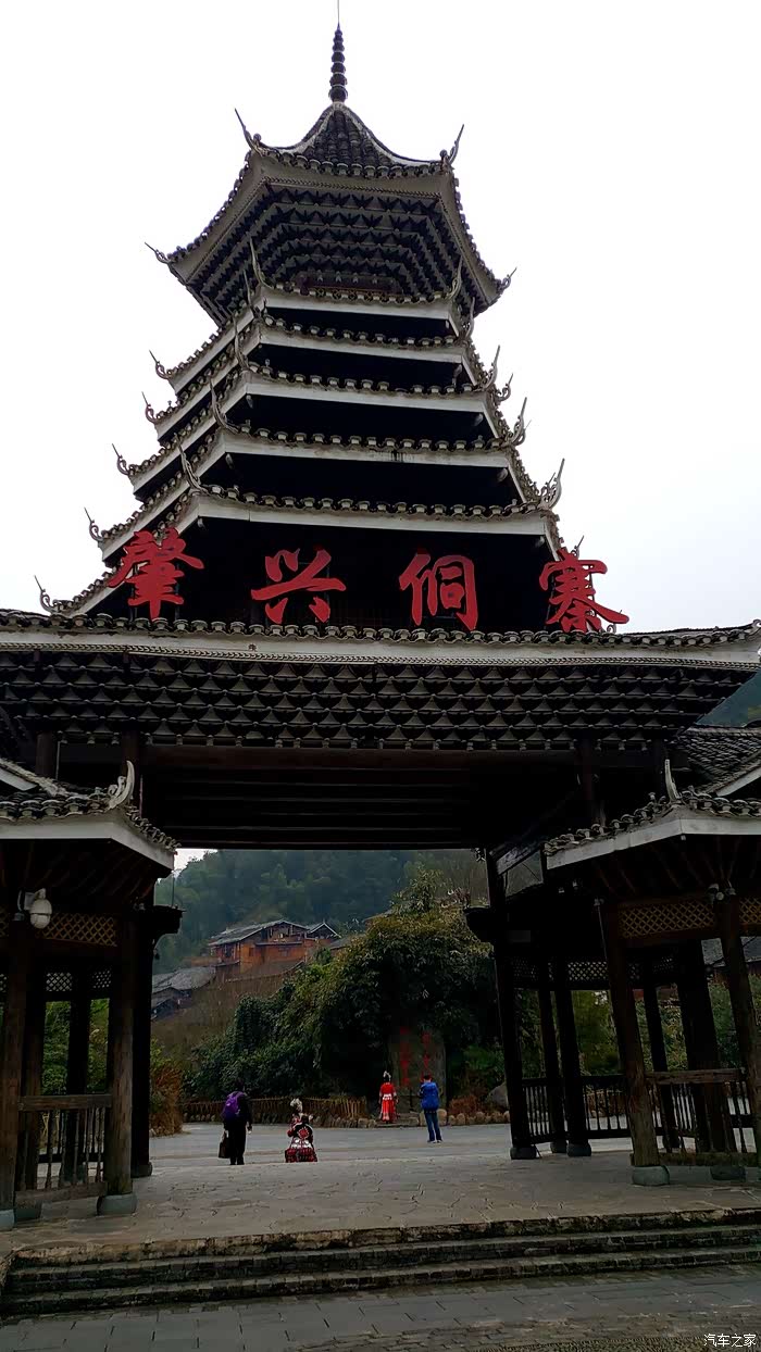 带您走进全国最大的侗族村寨之一侗乡第一寨之美誉的肇兴侗寨