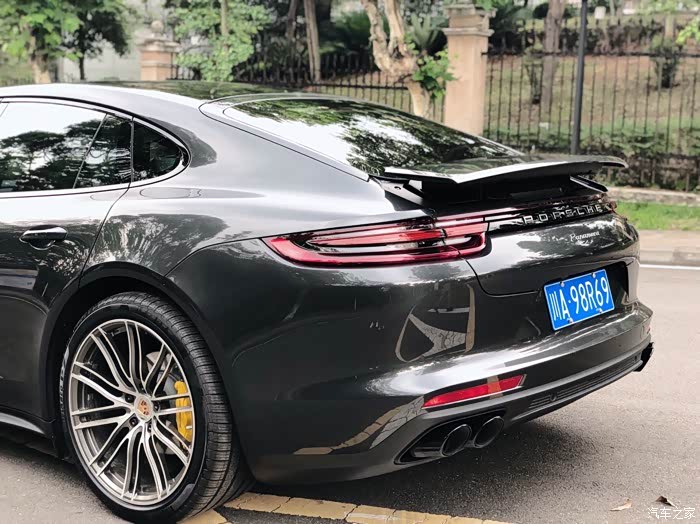 帕拉梅拉971选装与改装